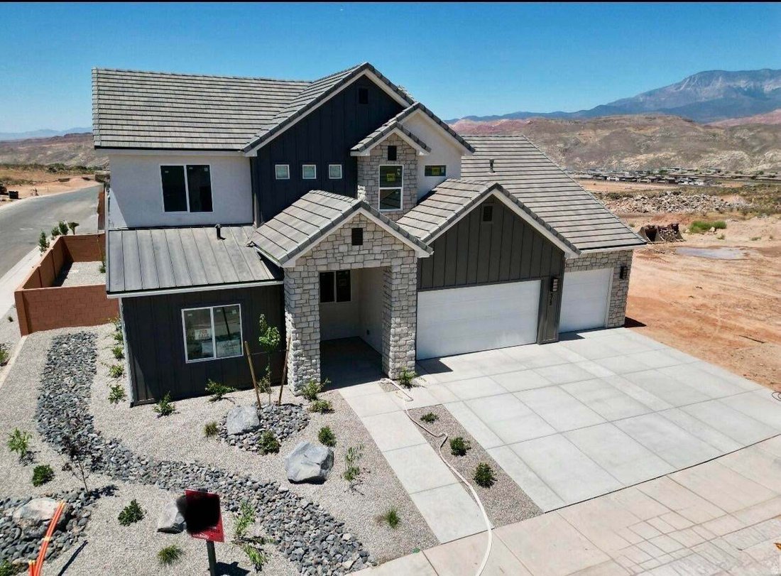 House in Hurricane, Utah, United States 1 - 18088685