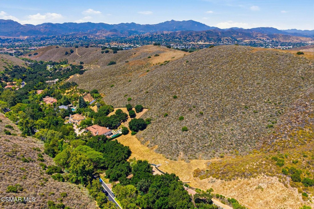 Land in Thousand Oaks, California, United States 5 - 18642881