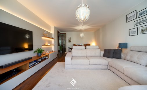 Apartment in Santa Marinha e Sao Pedro da Afurada, Porto District, Portugal 1