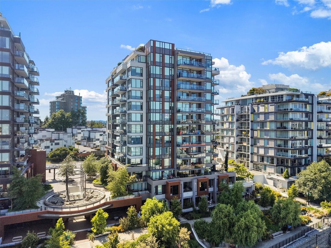 Condo in Victoria, British Columbia, Canada 2 - 18643614