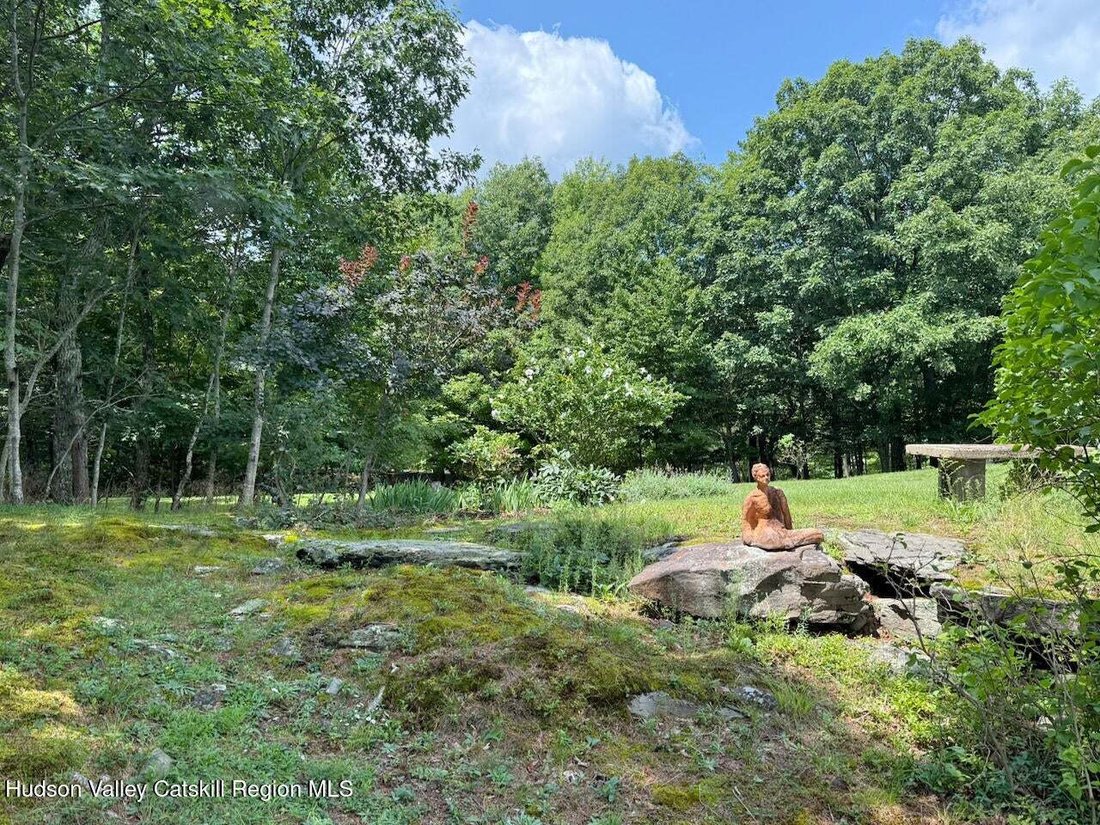 House in Saugerties, New York, United States 4 - 18025635
