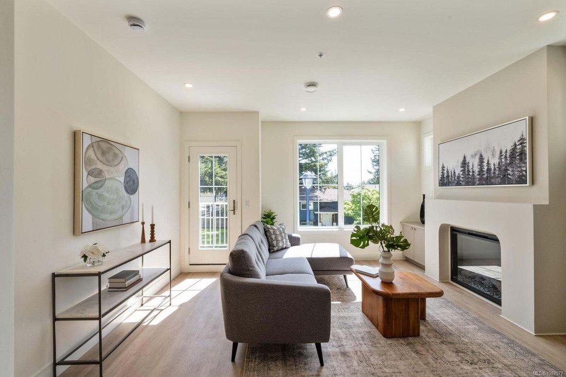 Townhouse in Langford, British Columbia, Canada 5 - 18643493