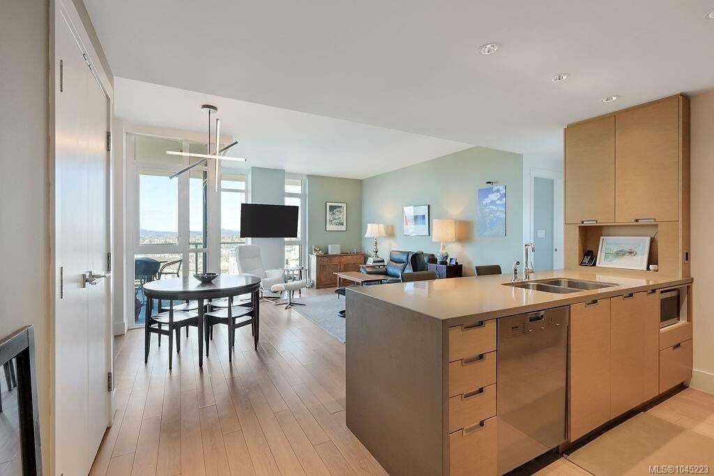 Condo in Victoria, British Columbia, Canada 5 - 18643784