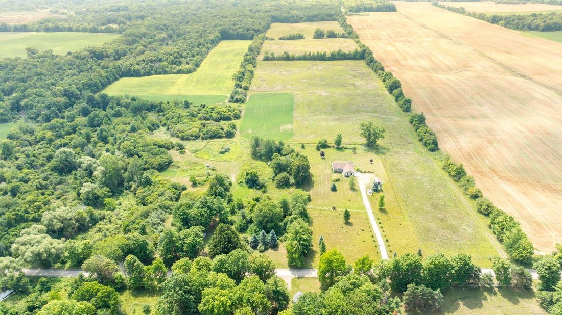 House in Croswell, Michigan, United States 4 - 18645824