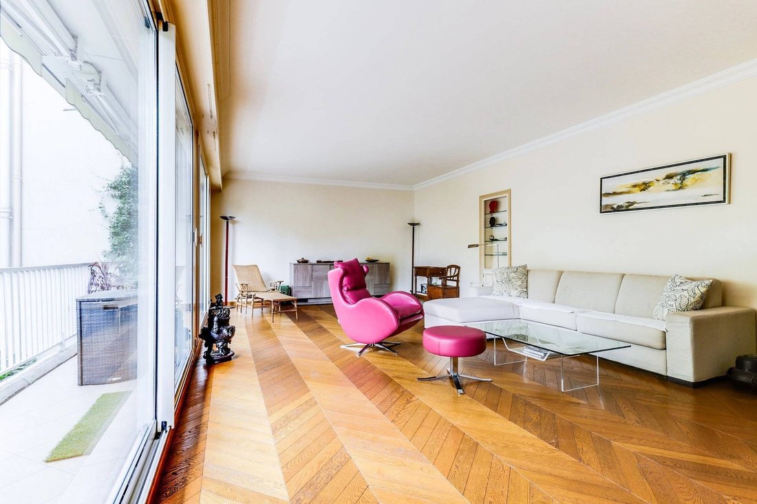Apartment in La Plaine des Sablons, Neuilly-sur-Seine, France 4 - 16115852