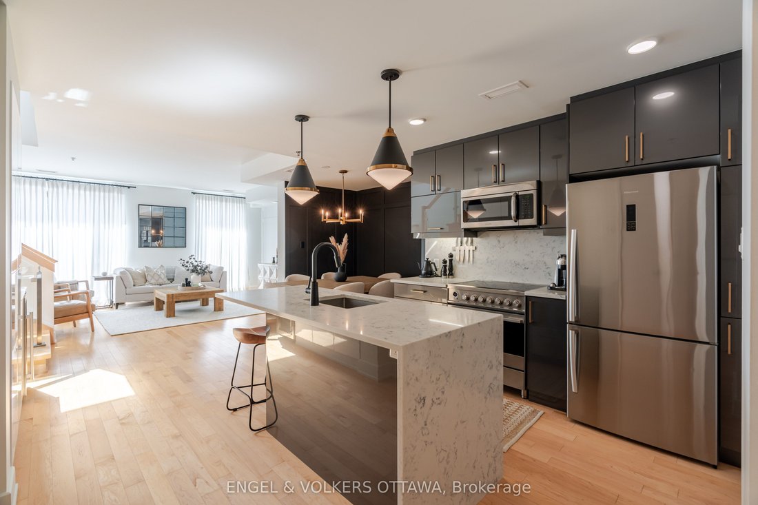 Condo in Ottawa, Ontario, Canada 2 - 18643941
