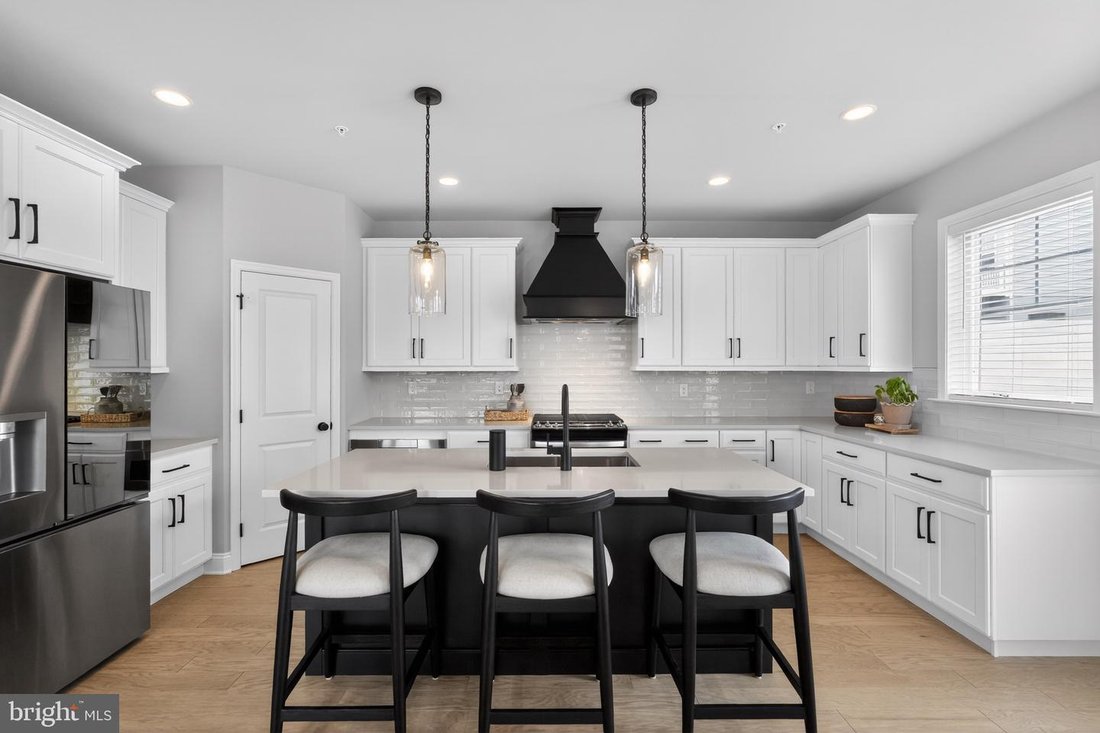 Townhouse in Harleysville, Pennsylvania, United States 2 - 18642898