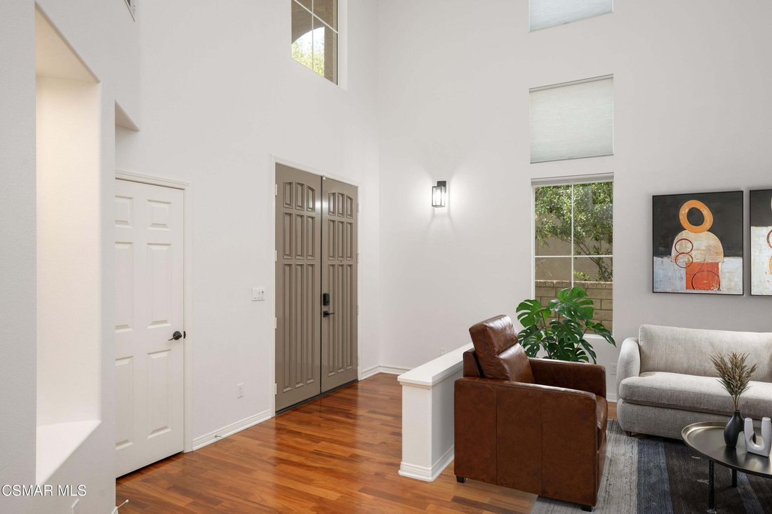 House in Oak Park, California, United States 5 - 18643014