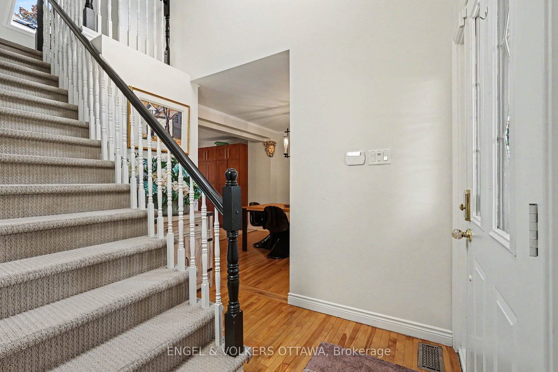 House in Ottawa, Ontario, Canada 3 - 18642630