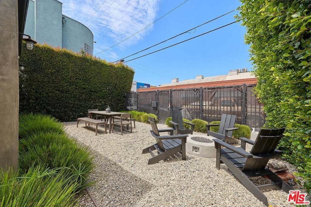 House in Los Angeles, California, United States 3 - 18645963