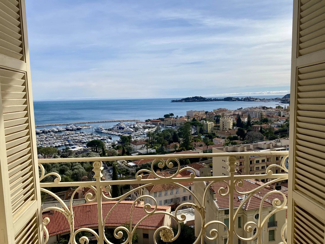 Apartment in Beaulieu-sur-Mer, Provence-Alpes-Côte d'Azur, France 4 - 17241761