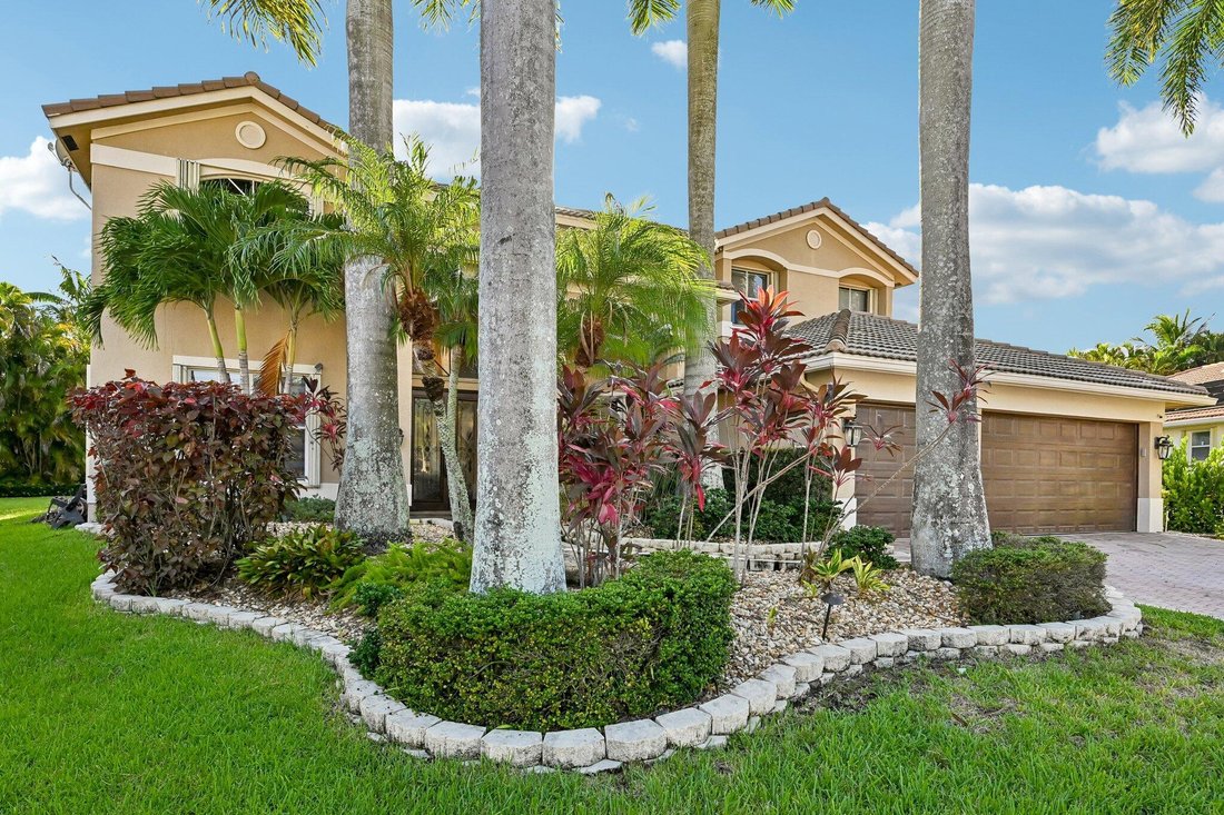 House in Weston, Florida, United States 3 - 18646907
