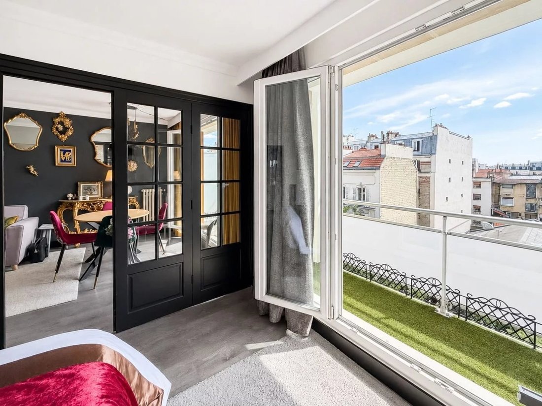 Apartment in Jean Moulin-Porte d'Orléans, Paris 14e Arrondissement, Paris 2 - 18630049