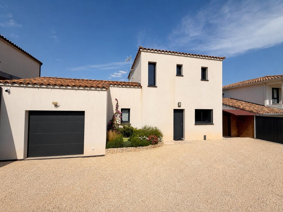 House in Montpezat, Occitania, France 2 - 18642344