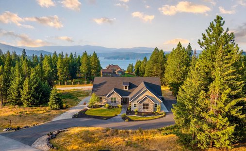 House in Harrison, Idaho, United States 1