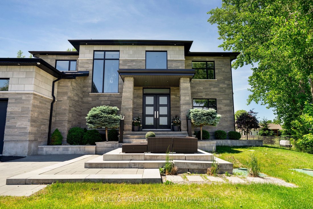 House in Ottawa, Ontario, Canada 4 - 18643399