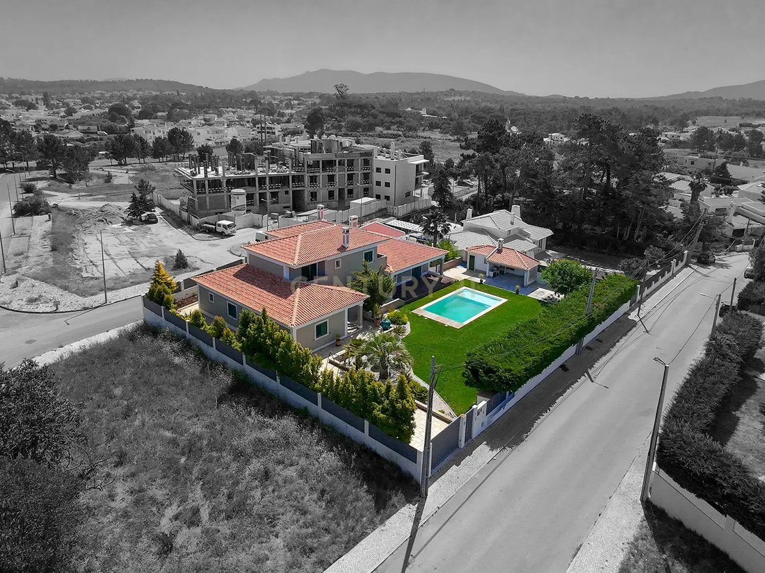 Villa in Sesimbra (Castelo), Setubal, Portugal 3 - 15858143