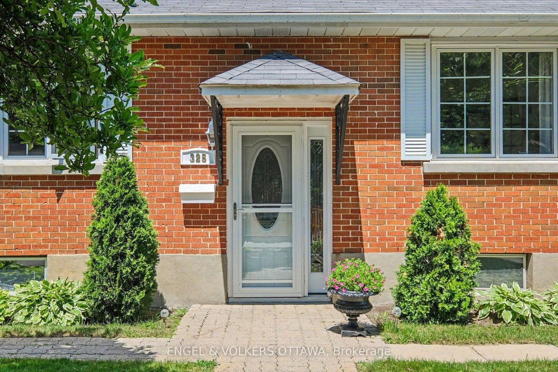 House in Ottawa, Ontario, Canada 4 - 18642650