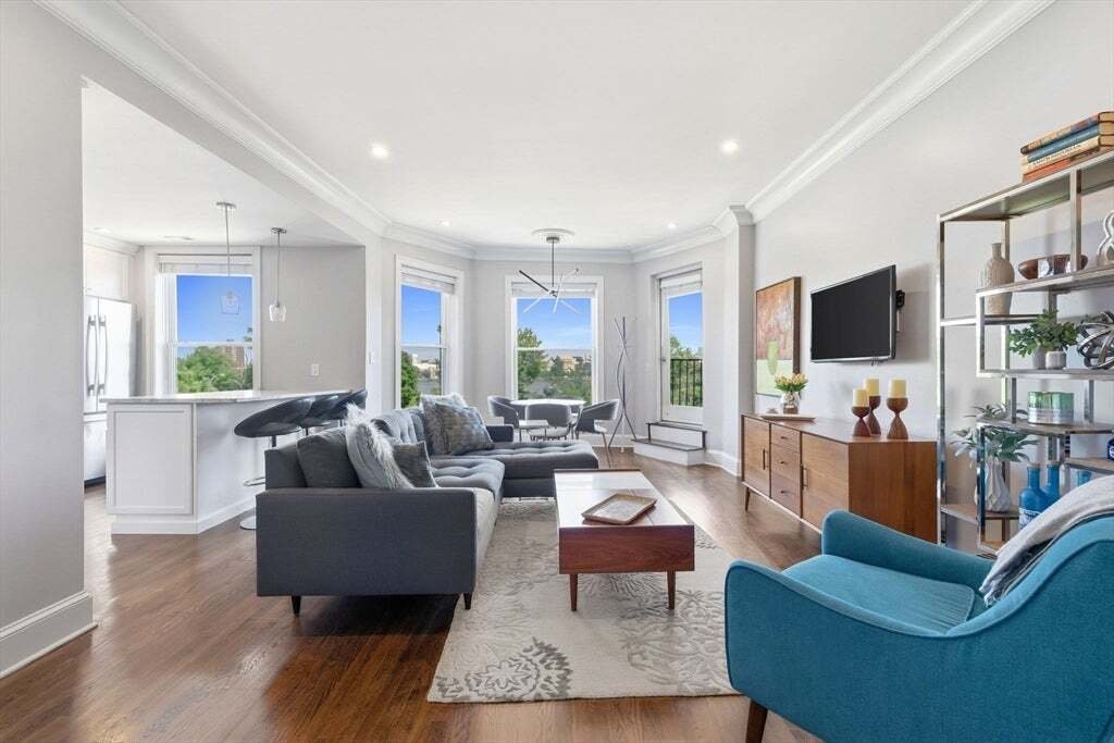 Condo in Boston, Massachusetts, United States 2 - 18642596