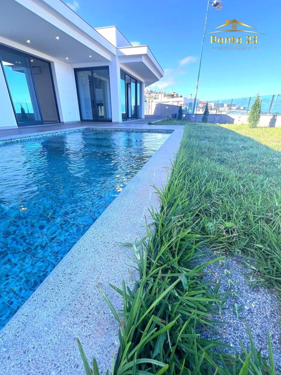 Villa in Machico, Madeira, Portugal 1 - 14001890