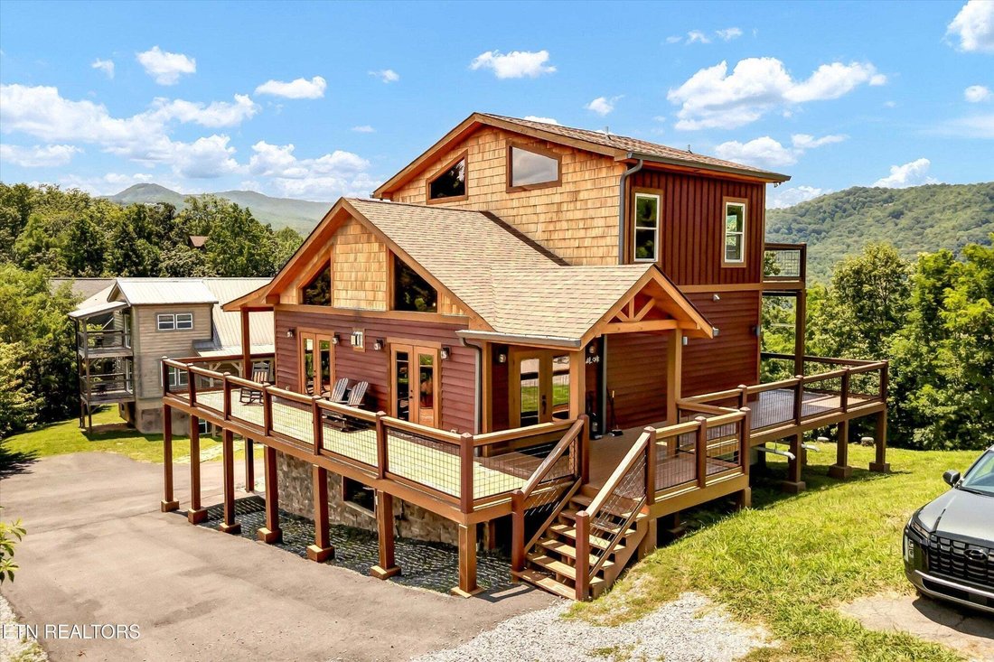 House in Gatlinburg, Tennessee, United States 2 - 18641980