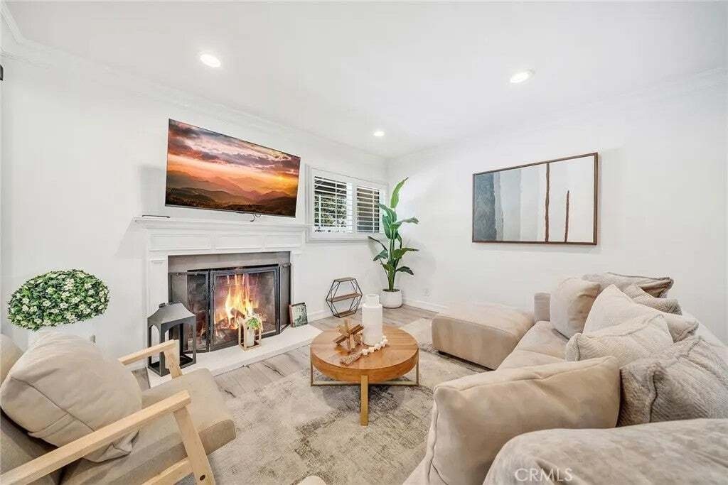 House in San Gabriel, California, United States 2 - 18646590