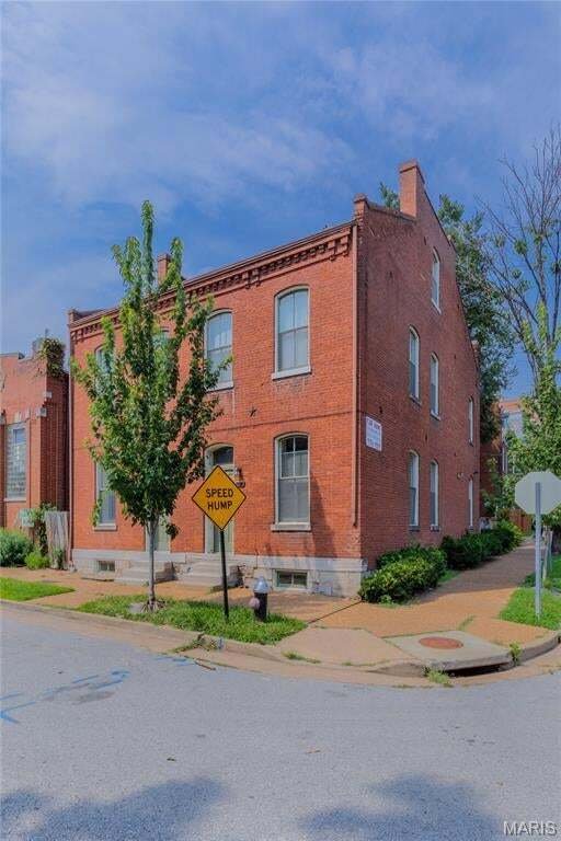St. Louis, Missouri, United States 2 - 18641859