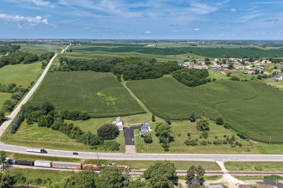 House in Le Claire, Iowa, United States 5 - 18646664