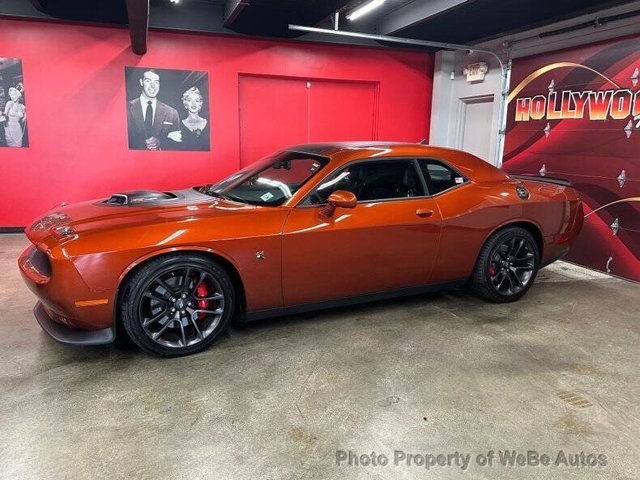 Dodge Challenger in Calverton, NY, United States 1 - 18645720