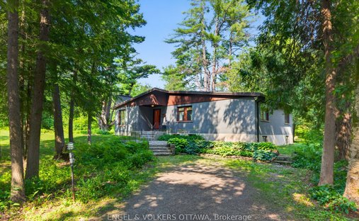 Haus in Ottawa, Ontario, Kanada 1