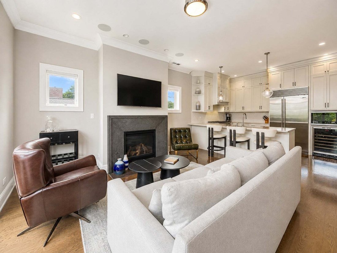Condo in Chicago, Illinois, United States 2 - 18642370