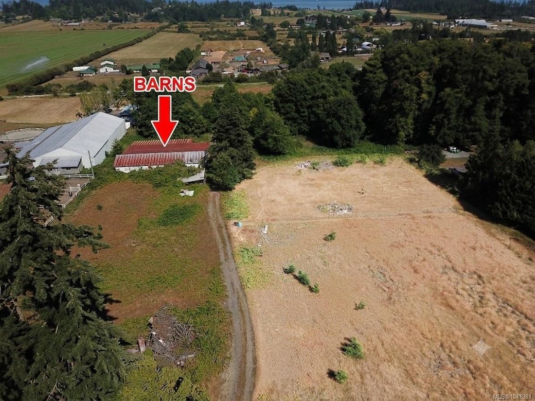 Land in Victoria, British Columbia, Canada 4 - 18643527