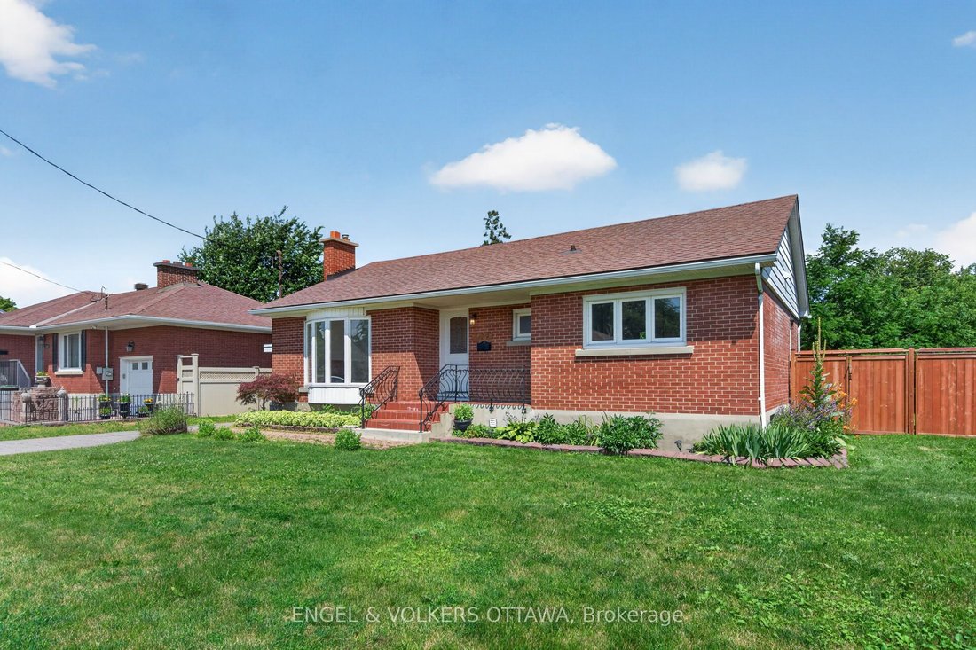 House in Ottawa, Ontario, Canada 2 - 18642680