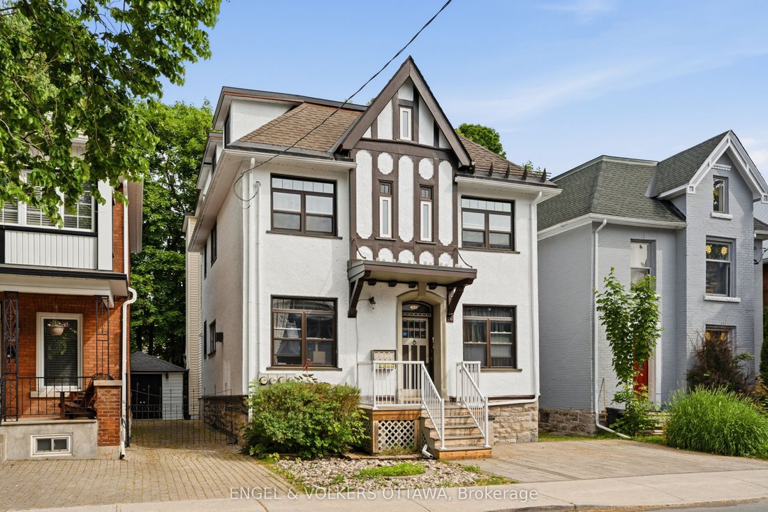 House in Ottawa, Ontario, Canada 1 - 18643756