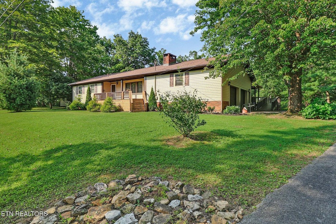 House in Jamestown, Tennessee, United States 2 - 18646459