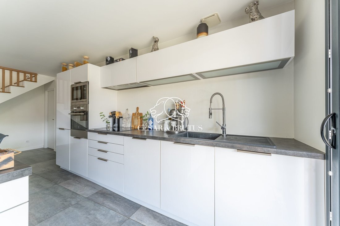 House in Sathonay-Village, Auvergne-Rhône-Alpes, France 2 - 17936654