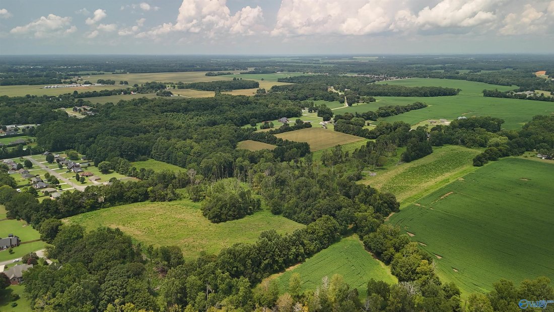 Land in Hazel Green, Alabama, United States 2 - 18340873