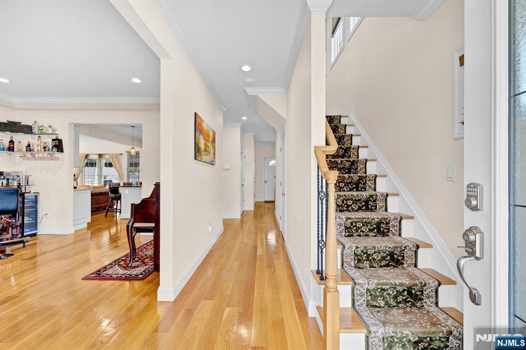 House in Hasbrouck Heights, New Jersey, United States 5 - 18646768