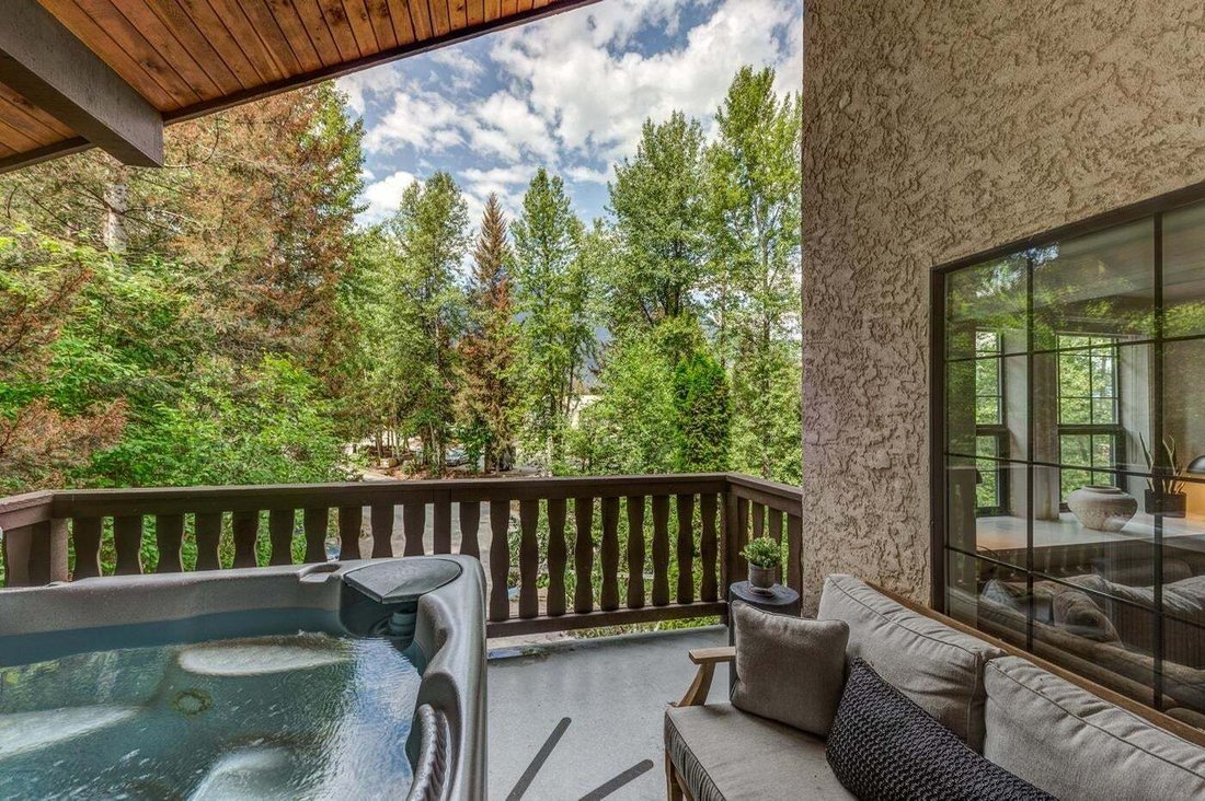 Condo in Whistler, British Columbia, Canada 5 - 18643183