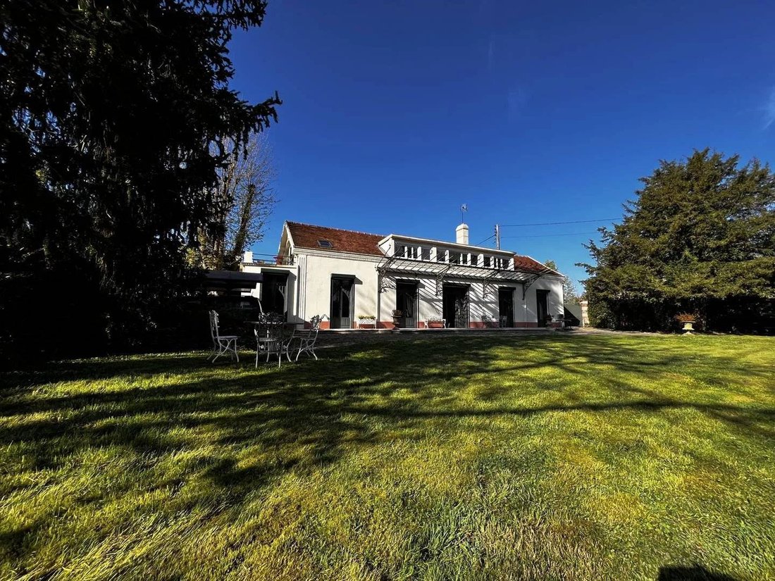 House in Rozay-en-Brie, Ile-de-France, France 1 - 16147254