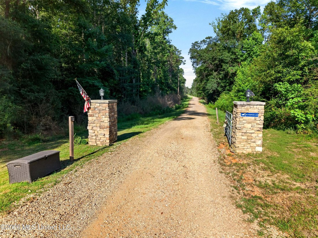 House in Carriere, Mississippi, United States 2 - 18642654