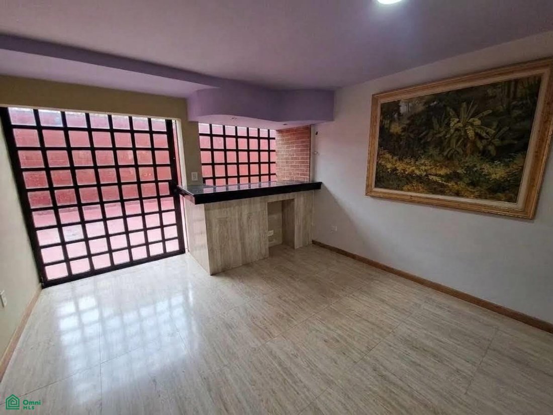 House in Caracas, Capital District, Venezuela 2 - 18637533