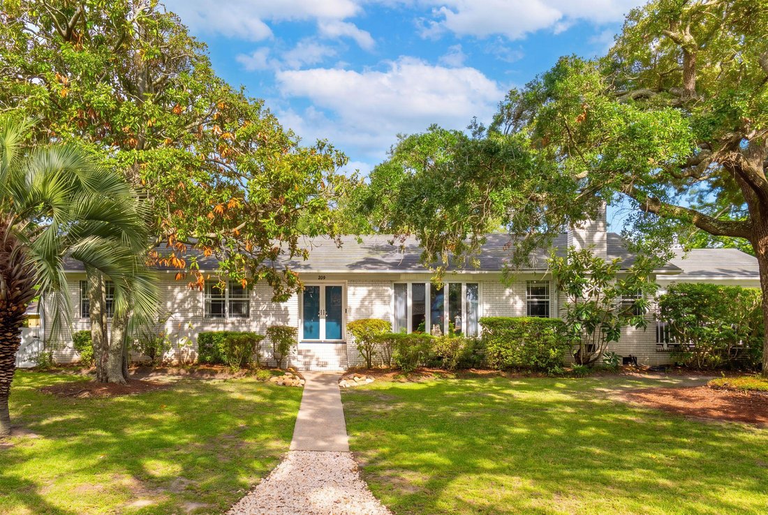 House in Charleston, South Carolina, United States 1 - 18646909