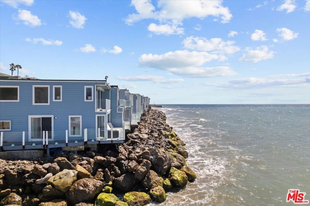 House in Malibu, California, United States 5 - 18645948
