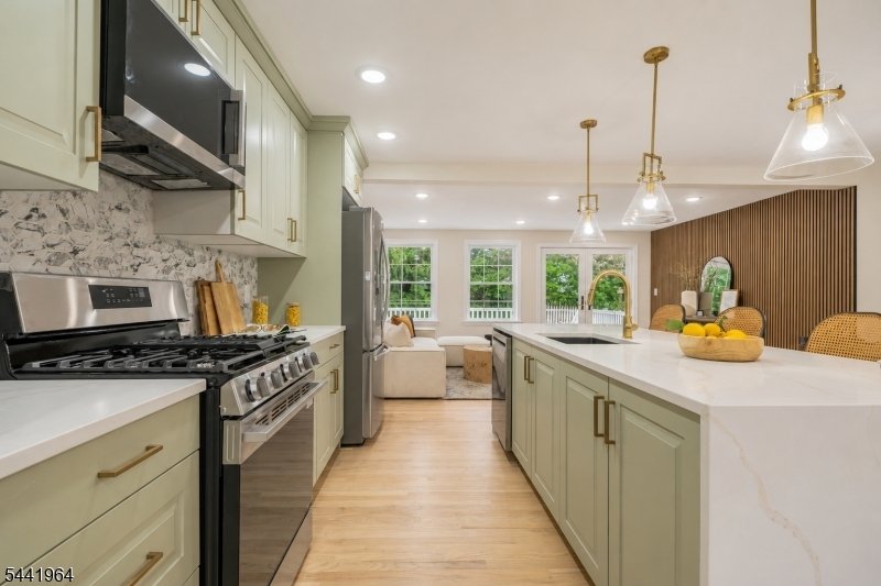House in Livingston, New Jersey, United States 5 - 18646912