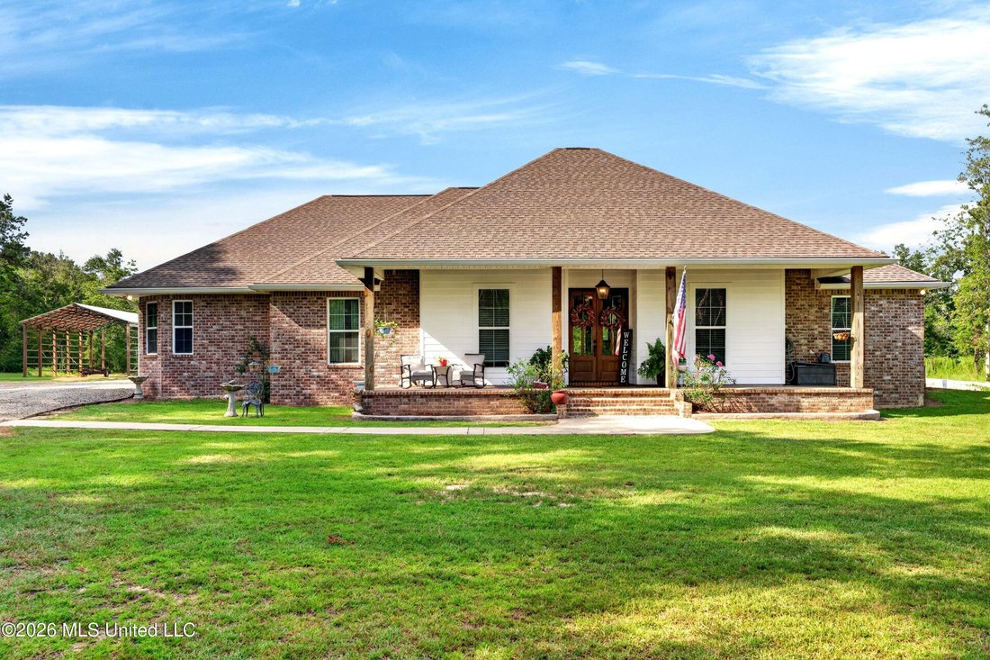 House in Carriere, Mississippi, United States 1 - 18642654