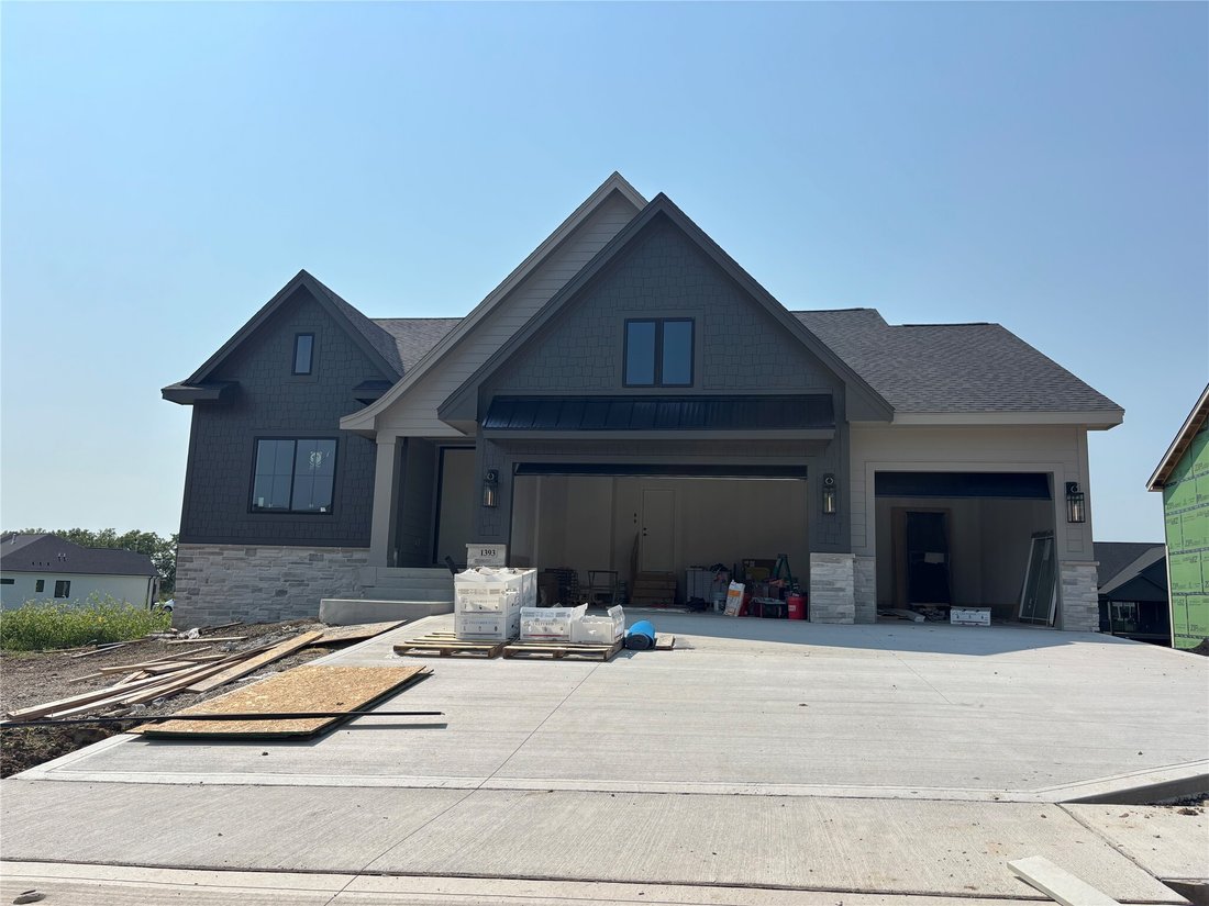 House in West Des Moines, Iowa, United States 1 - 18366527