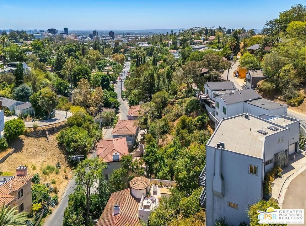 House in Los Angeles, California, United States 1 - 18642937