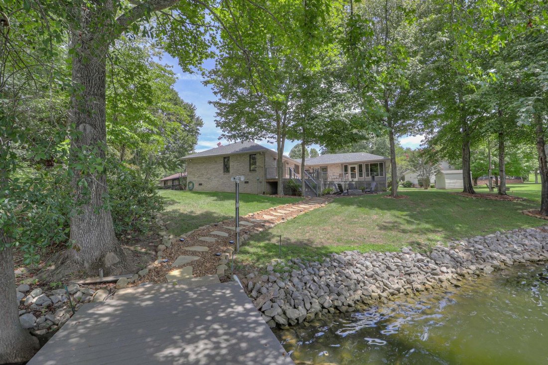 House in Estill Springs, Tennessee, United States 5 - 18641994