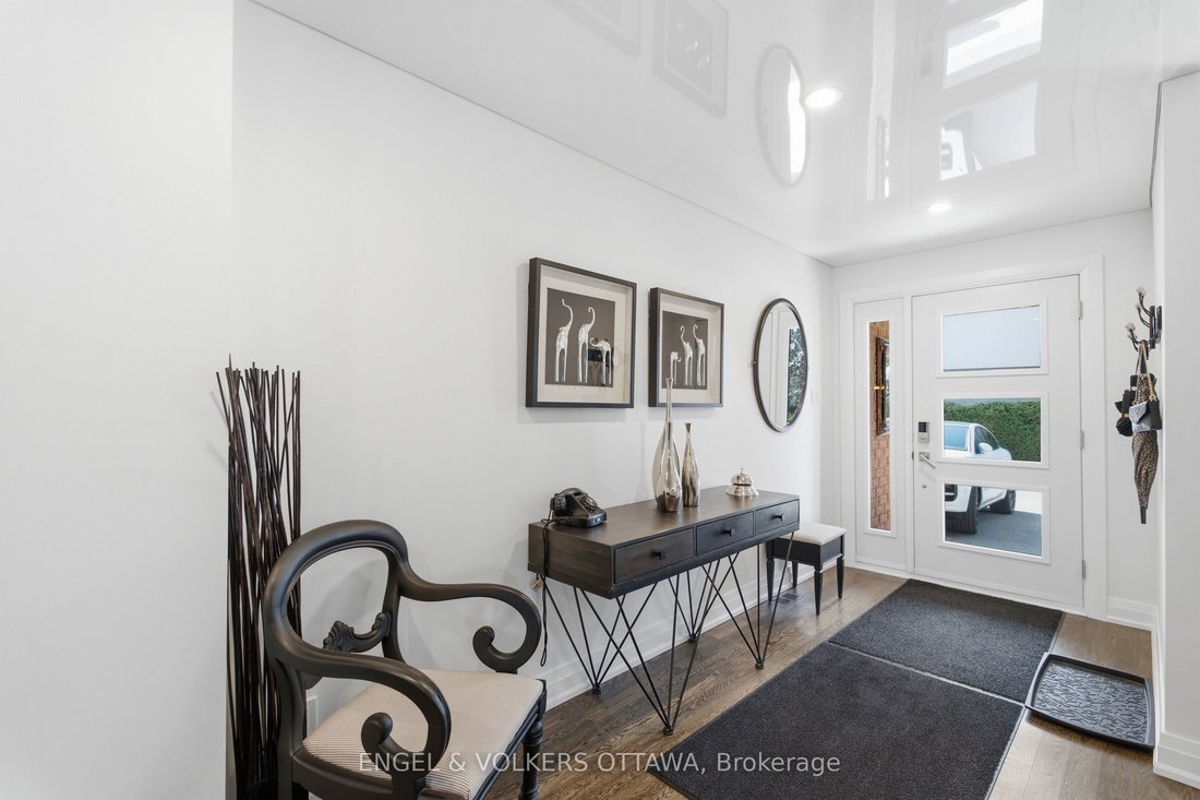 House in Ottawa, Ontario, Canada 4 - 18643640